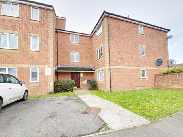Danbury Crescent, South Ockendon, 1 Bedroom Apartment
