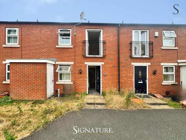 Danbury Place, Leicester LE5, 2 bed terraced house to rent, £1,000 pcm | PrimeLocation