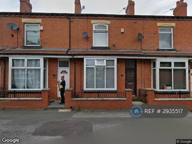 Danby Road, Bolton, BL3 1 bed in a house share to rent £380 pcm £88 pw