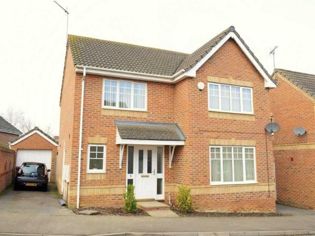 Dance Way, WELLINGBOROUGH 4 bed detached house to rent £1,500 pcm £346 pw