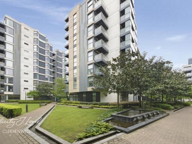 Dance Square, City Road EC1V 1 bed apartment to rent £2,700 pcm £623 pw