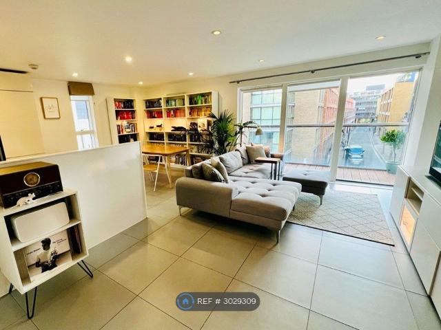 Dance Square, London EC1V, 3 bed flat to rent, £4,750 pcm | PrimeLocation