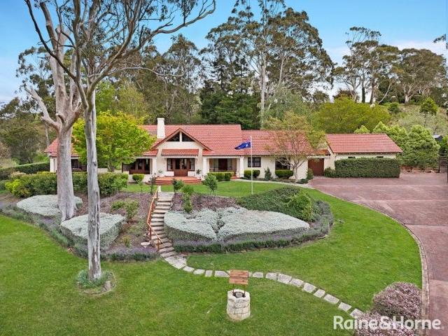 Dandaloo Perfectly Positioned, North Facing 1 Acre in Bowral