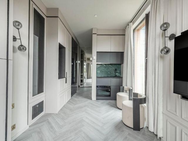 Dandi on the Hill, Harrow on the. Studio to rent £1,380 pcm £318 pw