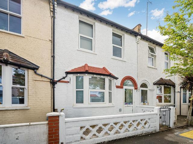 Dane Road, Colliers Wood SW19, 4 bed property to rent, £3,200 pcm | PrimeLocation