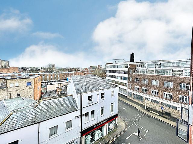Dane Street, Bedford MK40, 1 bed flat to rent, £925 pcm | PrimeLocation