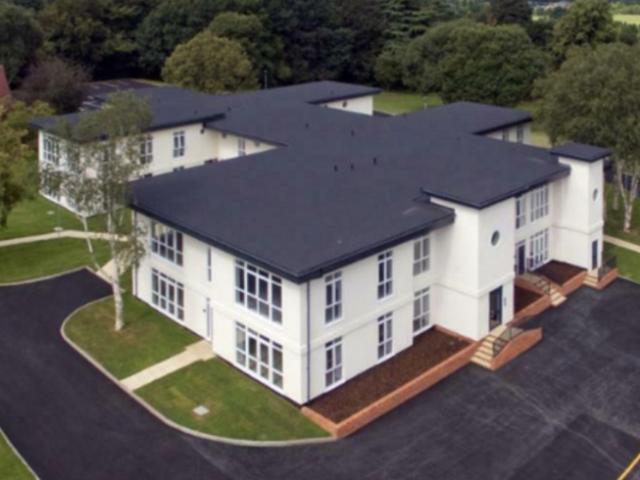 Danescourt Road, Wolverhampton WV6 2 bed apartment to rent £1,300 pcm £300 pw