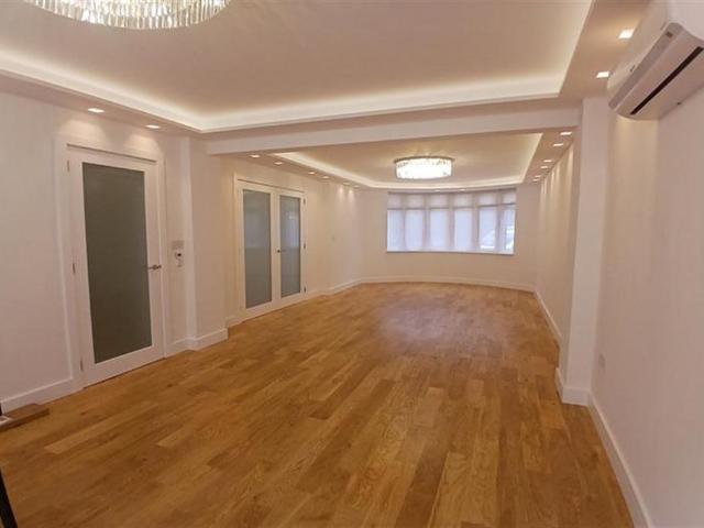 Danescroft Gardens, Hendon, NW4 6 bed detached house to rent £6,000 pcm £1,385 pw