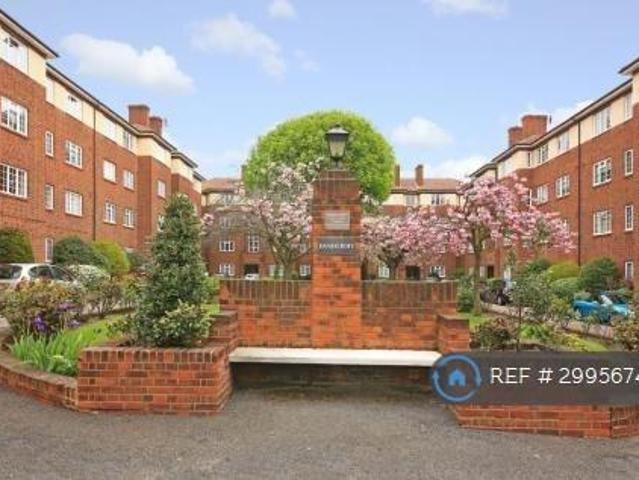 Danescroft, London, NW4 3 bed flat to rent £2,195 pcm £507 pw