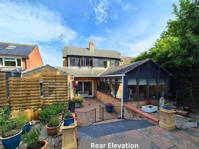 Danesfield Drive, Leominster, 4 Bedroom Detached