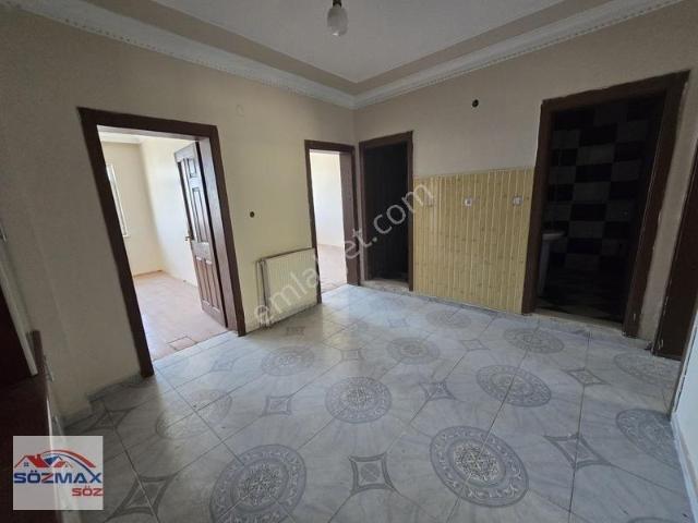 Danişmend Gazi De Kiralik 3 Odalı Daire Kombili
