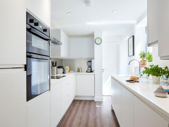 Daniel Street, Cardiff CF24, 5 bed terraced house to rent, £3,125 pcm | PrimeLocation
