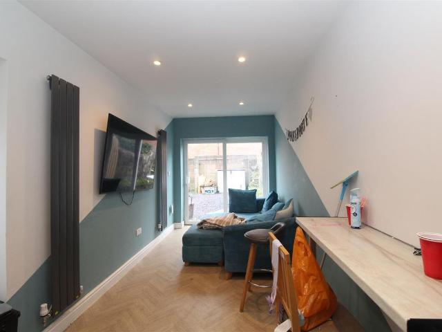 Daniel Street, Cathays, Cardiff CF24, 5 bed shared accommodation to rent, £3,125 pcm | PrimeLocation