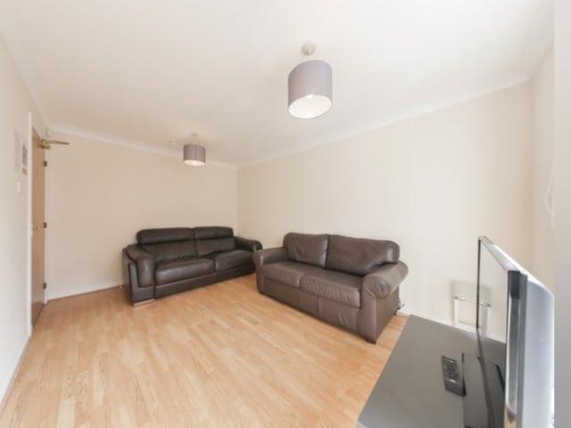 Daniel Place, West End, Dundee, DD1