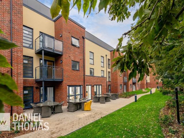 Daniel Thomas | Lionheart Court, Sewardstone Road, Waltham Abbey EN9, 1 bed flat to rent, £2,075 pcm | PrimeLocation