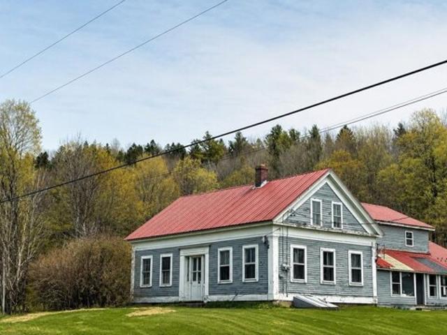 Daniels Rd W, Albany, Home For Sale