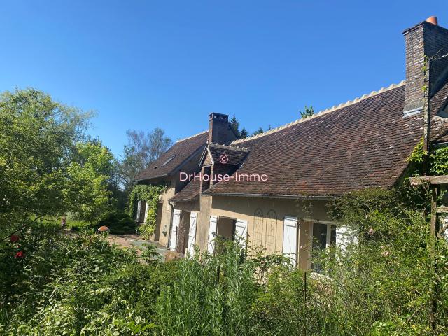 Dans hameau de Villiers Saint Benoit 89130