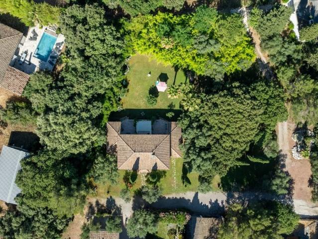Dans Le Centre De Castelnau Le Lez 34,Ideal Projet Famili. 164m² Castelnau le Lez