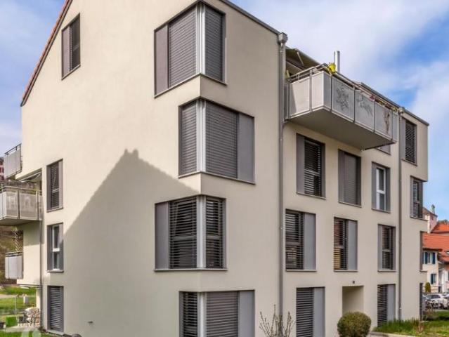 Dans quartier familial Appartement de 2.5 pièces au troisième étage