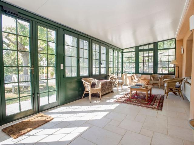 Dans son écrin de verdure, propriété avec vues dom 365m² Séguret