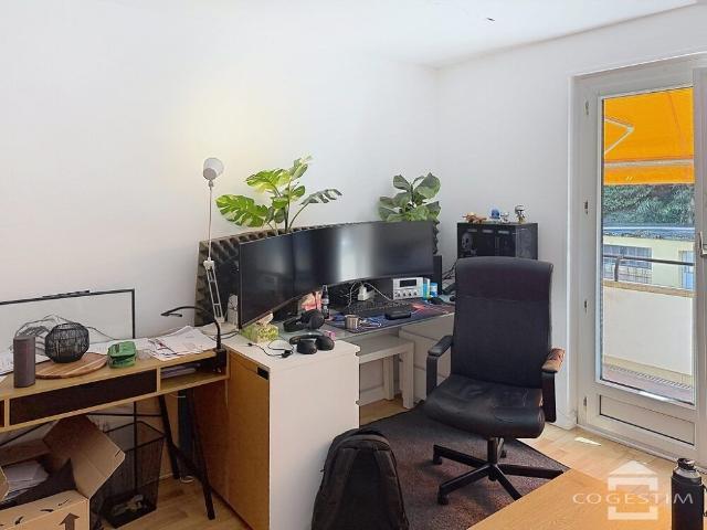 Dans un petit immeuble à Rolle un appartement de 3 pièces au rez supérieur