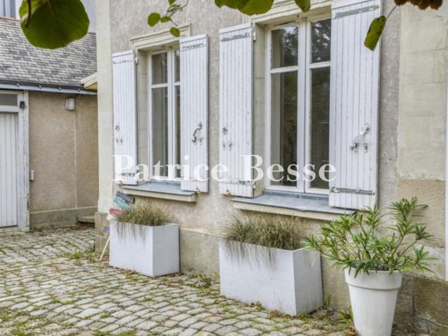Dans un quartier recherché de Nantes, une maison bourgeoise. 155m² Nantes