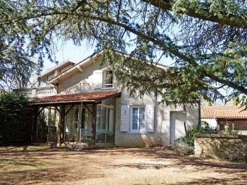 Dans un secteur très calme, maison de type 4