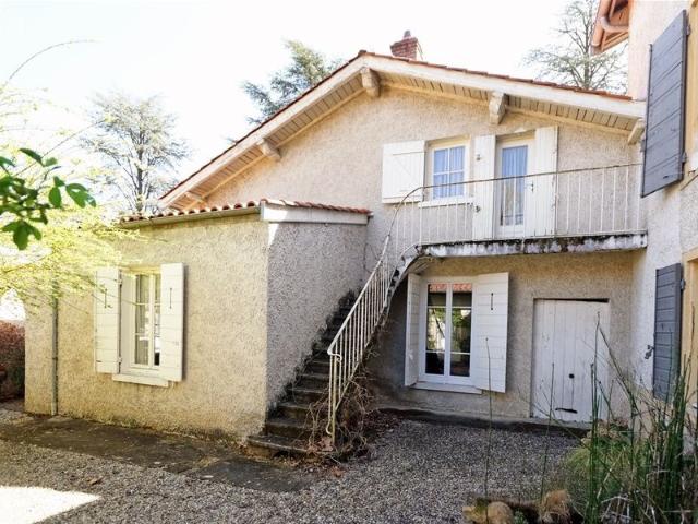 Dans un secteur très calme, maison de type 4
