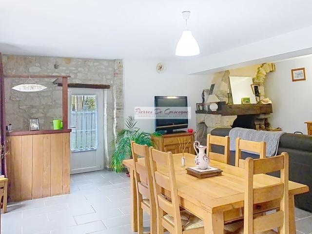 Dans Un Village Charmant Et Authentique, 30 Minutes Tgv Ag. 195m² Lectoure