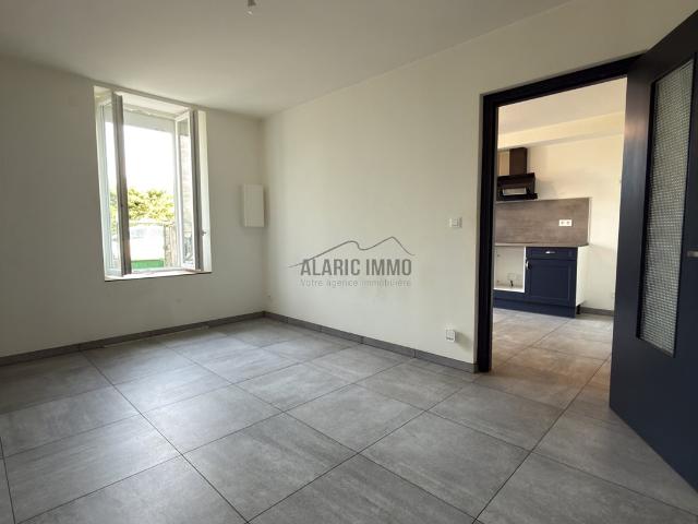 Dans village prisé avec toutes les commodités, nous vous pro. 70m² Fabrezan