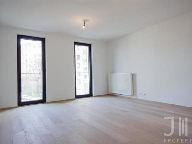 DANSAERT – One Bedroom Apartment
