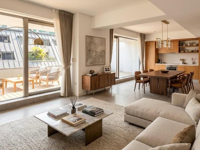 DAC Real Estate
