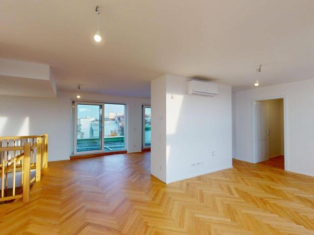 Dachausbau I 4 Zimmer I Terrasse