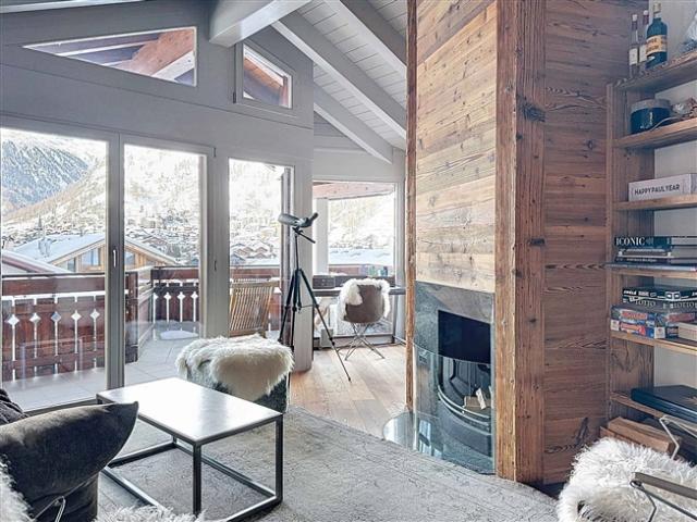 Dachboden Doppelhaus mit 4,5 Zimmern