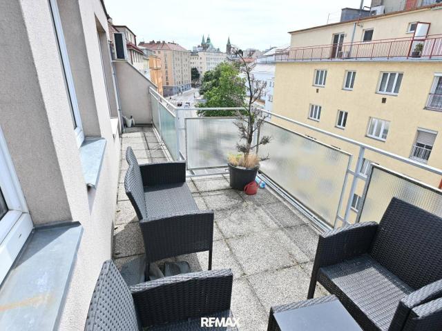 Dachgeschoss+Terrasse+Klimaanlage