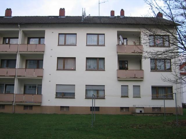 Dachgeschosswohnung mit 3 Zimmern und Badewanne in Wetzlar!
