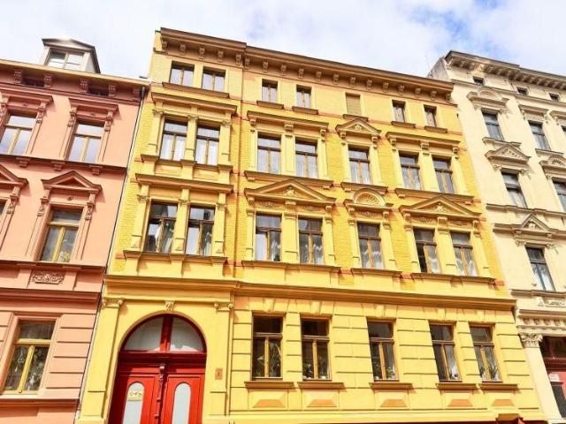 Dachgeschosswohnung mit Terrasse und Blick auf die Pauluskirche