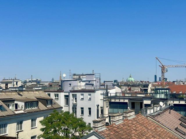 Dachgeschosswohnung mit Weitblick!