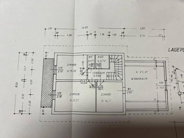 Dachgeschosswohnung mit Balkon – 4 Zimmer, 80,5 m² – sofort verfügbar
