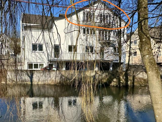 Dachgeschoßwohnung mit Balkon, Blick ins Grüne, Erstbezug nach Sanierung