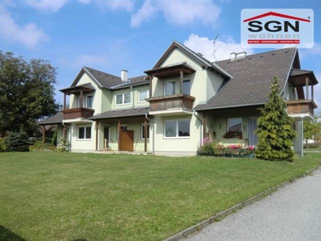 Dachgeschosswohnung mit Balkon in Langau