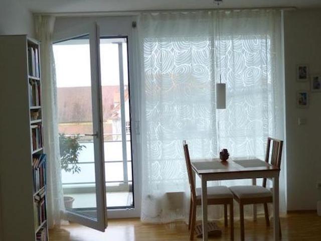Dachgeschosswohnung mit Balkon. Privat an Privat