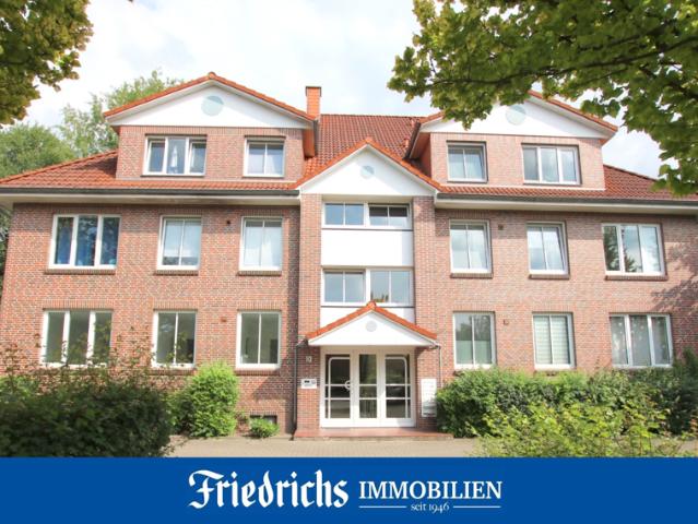 Dachgeschosswohnung mit Balkon und Pkw Stellplatz in Westerstede zentrale Wohnlage