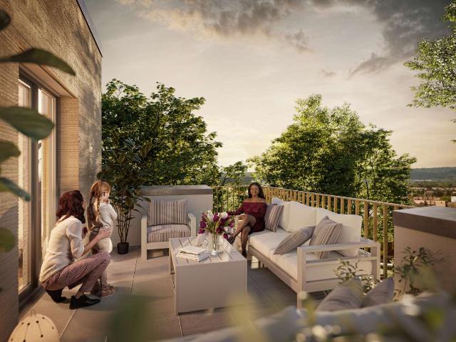Dachgeschosswohnung mit Fernsicht und 30 m² Südterrasse Einziehen und Begeistern lassen