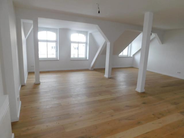 Dachgeschosswohnung mit Galerie in Beelitz