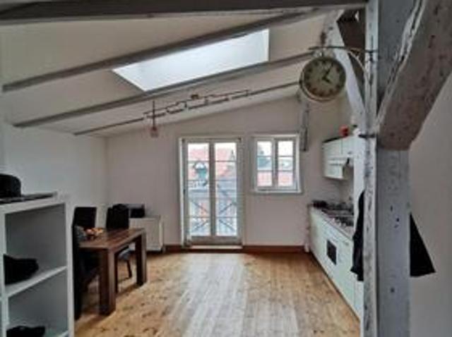 Dachgeschosswohnung mit Loft Charakter und Aussicht