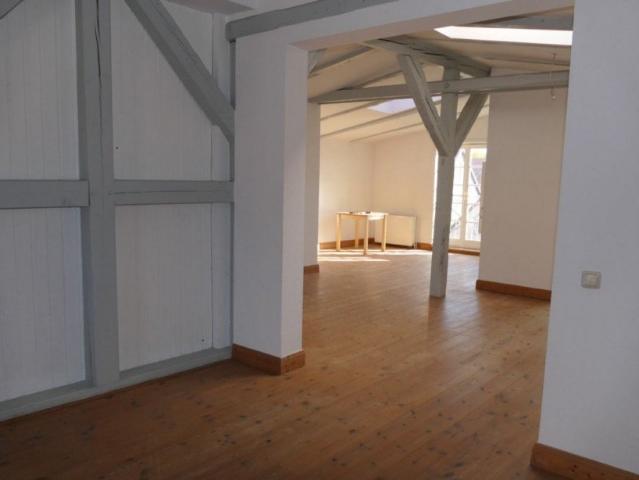Dachgeschosswohnung mit Loft Charakter und Aussicht