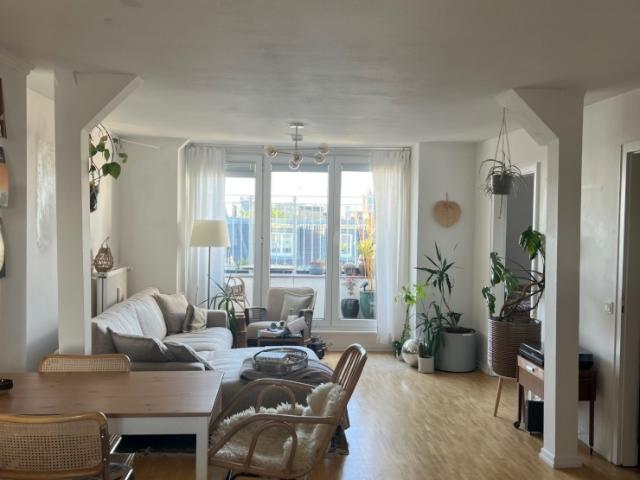 Dachgeschosswohnung mit Südbalkon