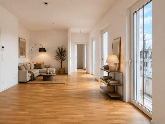 Dachgeschosswohnung nah Schloß Charlottenburg Großzügige 2 Zimmerwohnung am Mierendorffplatz