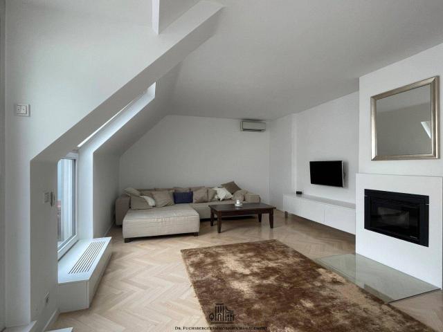 Dachgeschosswohnung auf zwei Ebenen | 180 ² Wohnfläche | 100 m² Terrasse